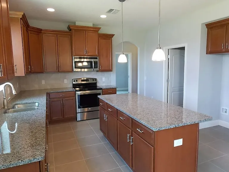 11626 Iris Spring Ct — Photo 10