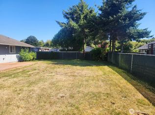 285 Mast Avenue NW, Ocean Shores, WA