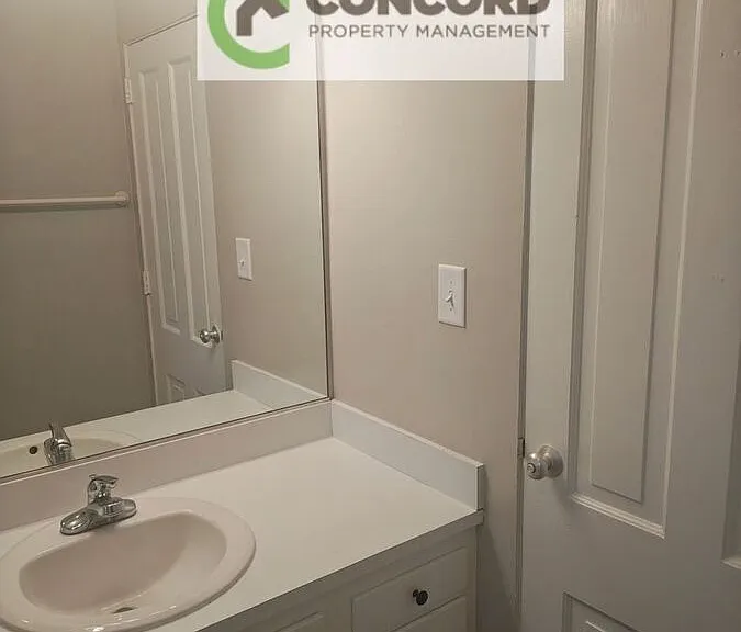 1414 Bergamot Loop #D — Photo 13