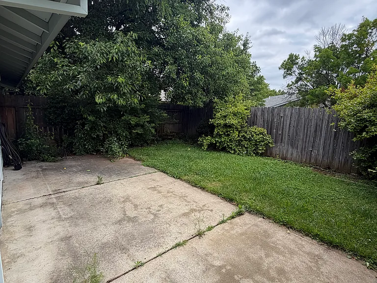 4314 Lynbrook Loop #2 — Photo 31
