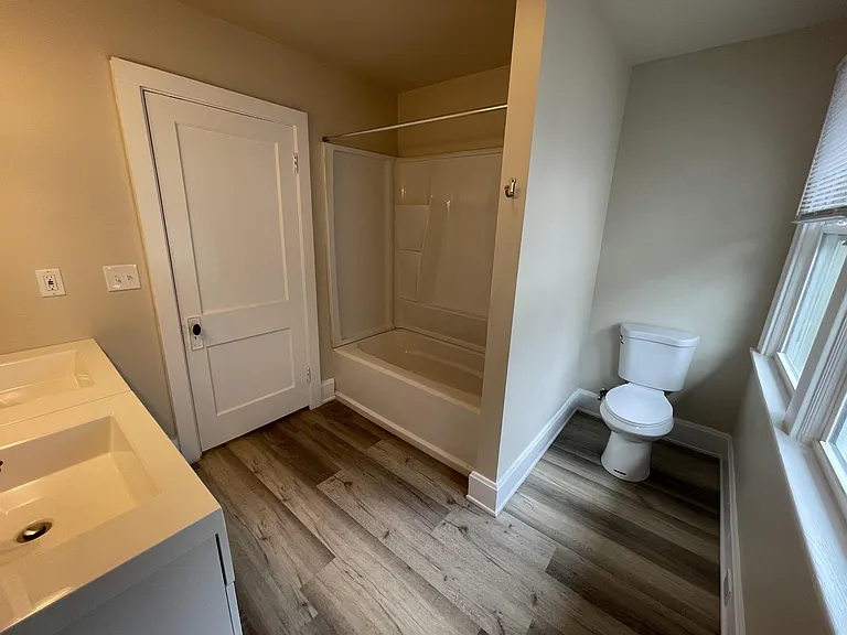 2226 Wheeler St — Photo 12