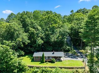 11 Stonecrest Hts, Waynesville, NC 28786