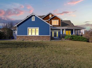 4408 Leone Cir, Manhattan, KS 66503