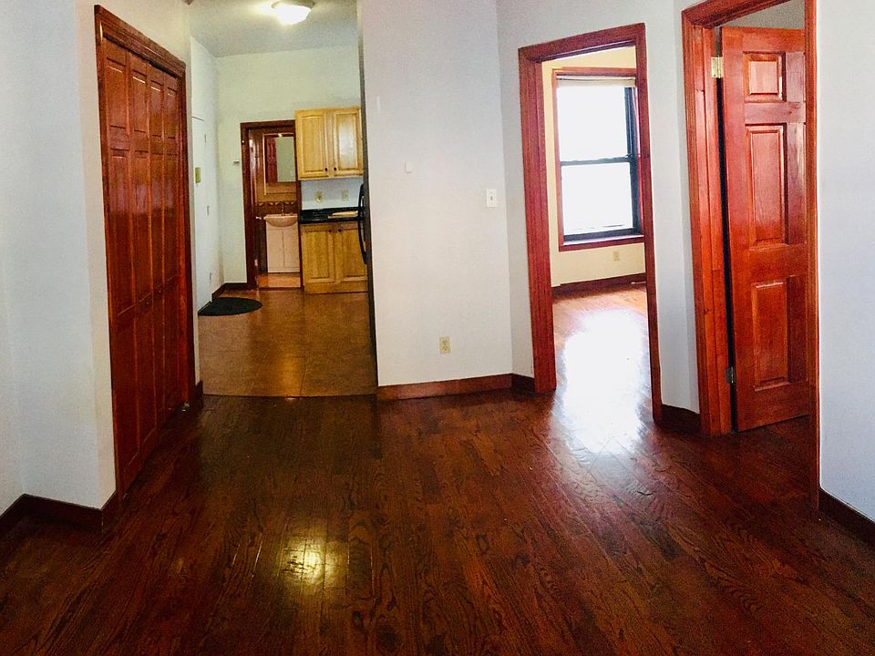 1st image of 1703 E 14th St #1