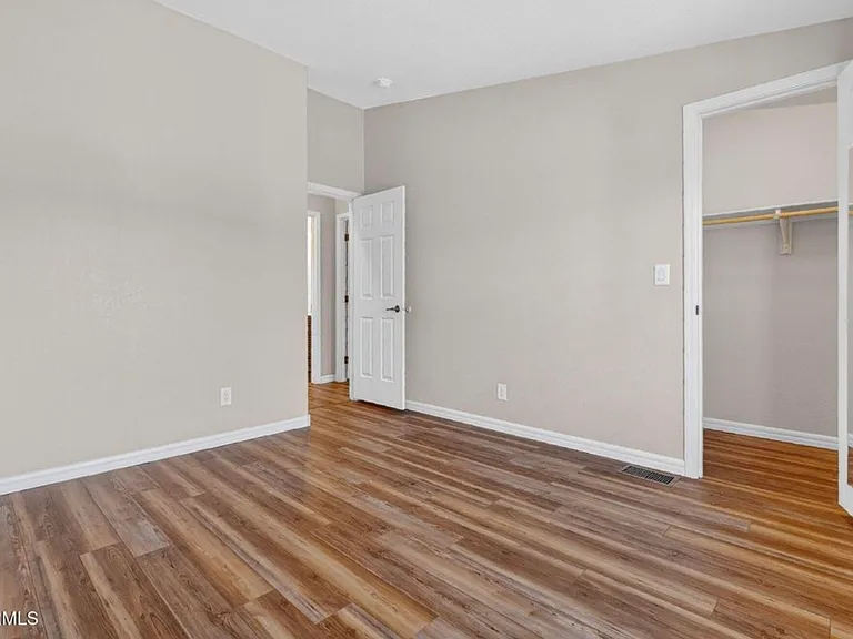 1171 Louie St — Photo 27