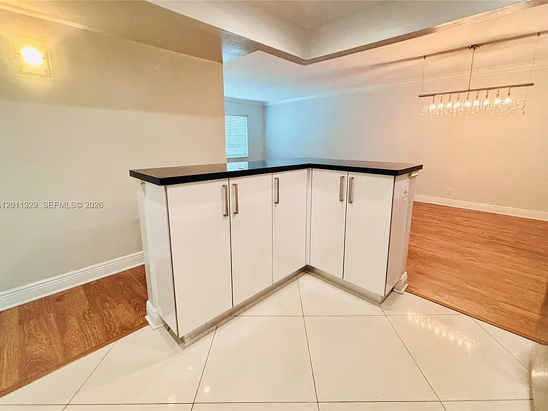 700 SE 2nd Ave #315 — Photo 10