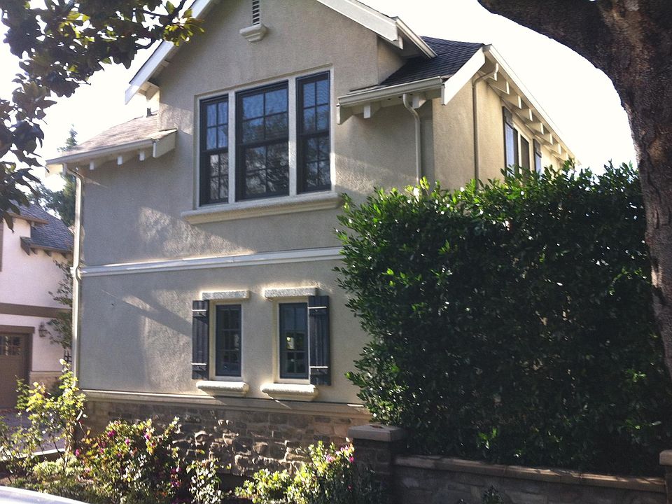 1st image of 872 Waverley St