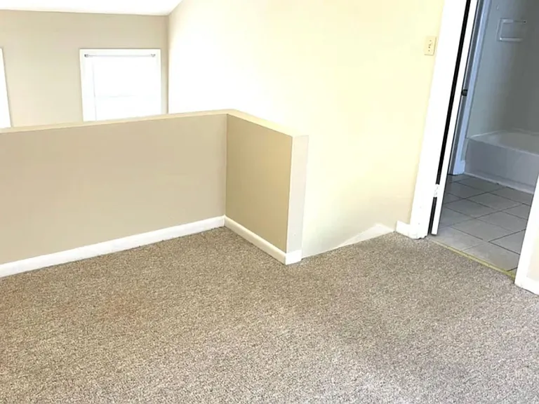 108 Arizona Ave — Photo 3