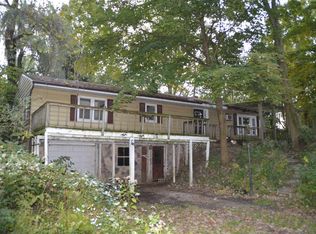 56992 County Line Rd, New Carlisle, IN 46552