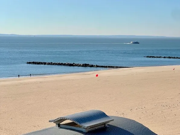 50 Brighton 01st Road image 1 of 17