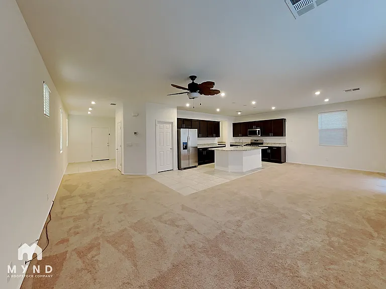 9184 Lynea Ct — Photo 3