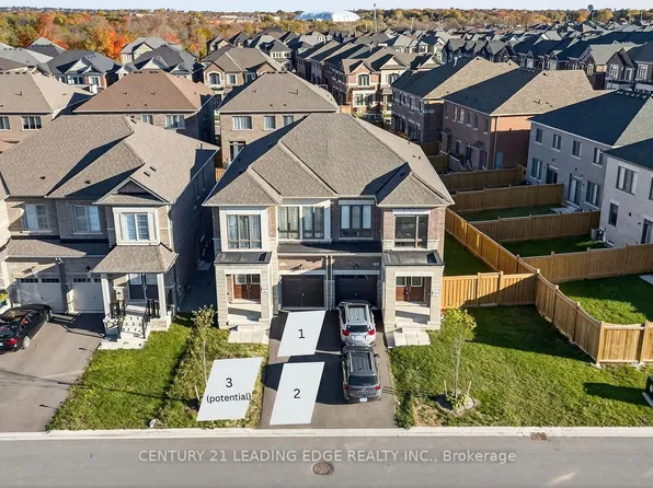 72 Fruitful Cres, Whitby, ON L1P 0N3