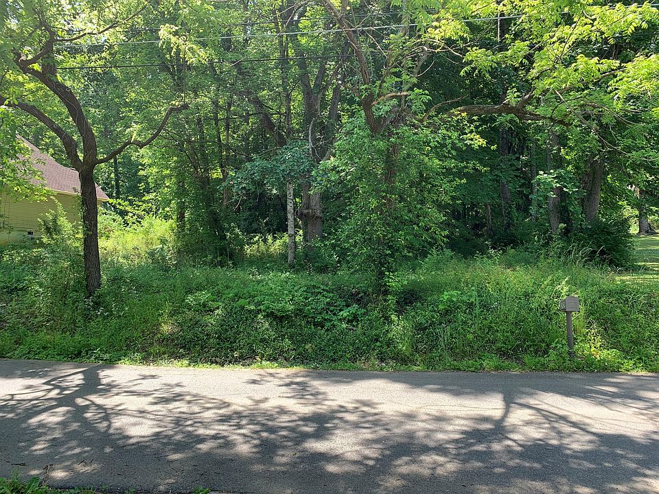1st image of 3932 Acorn Dr