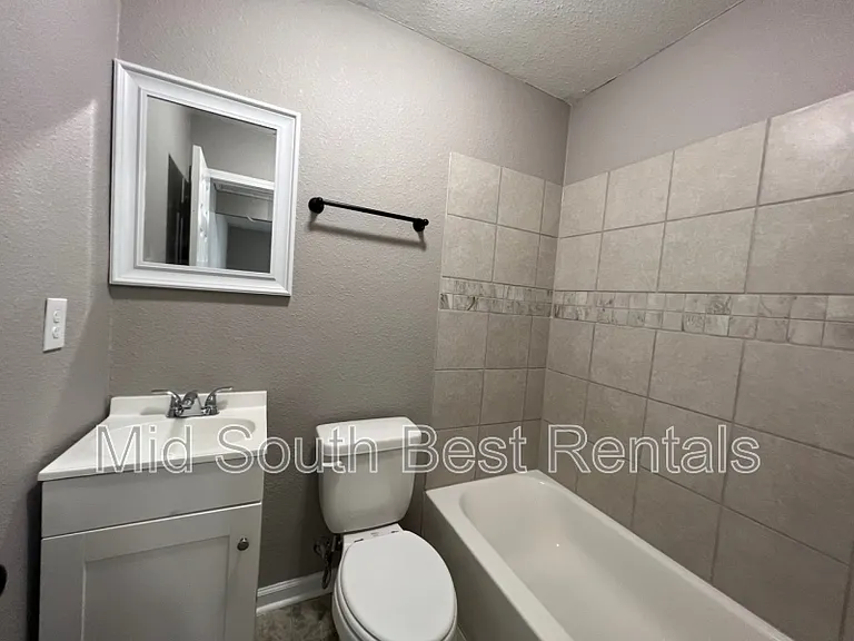 2430 Vollintine Ave — Photo 8