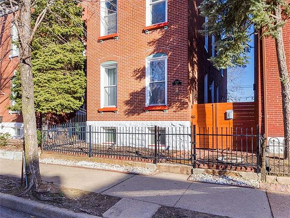 2nd image of 2640 Lemp Ave