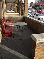 Rented by Peter Ashe