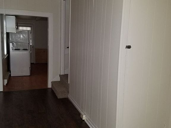 4th image of 432 W Franklin St