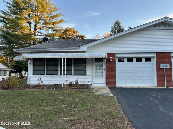 110 Fairway Lane #A, Whiting, NJ 08759