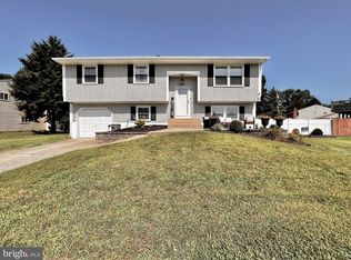 205 Wrexham Ct, Deptford, NJ 08096