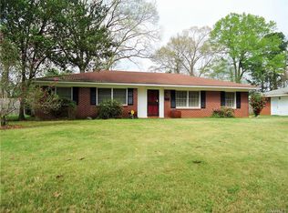 3607 Royal Crest Dr, Montgomery, AL 36109