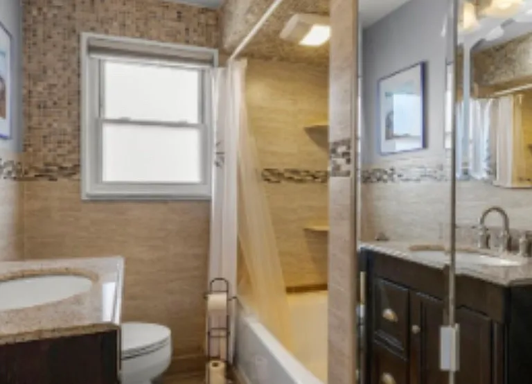 15587 Russell Ave — Photo 22