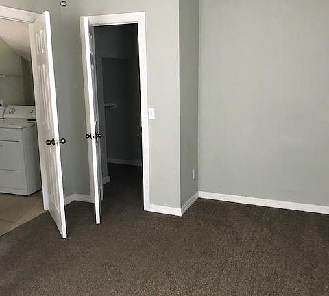 Downstairs bedroom/ bath and huge closet