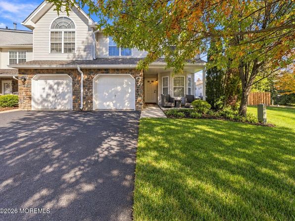50 Hawthorne Dr