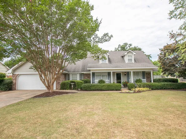 61 Loftis Cv, Columbus, MS 39702
