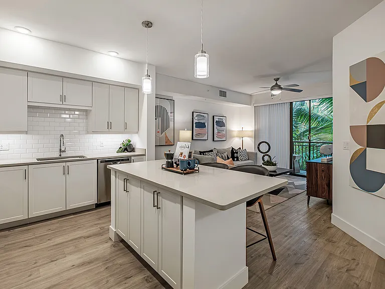 651 NW 82nd Ave — Photo 35
