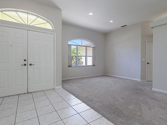 2nd image of 254 Lorraine Ave