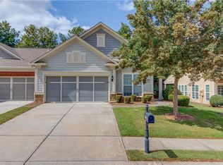 6123 Longleaf Dr, Hoschton, GA 30548