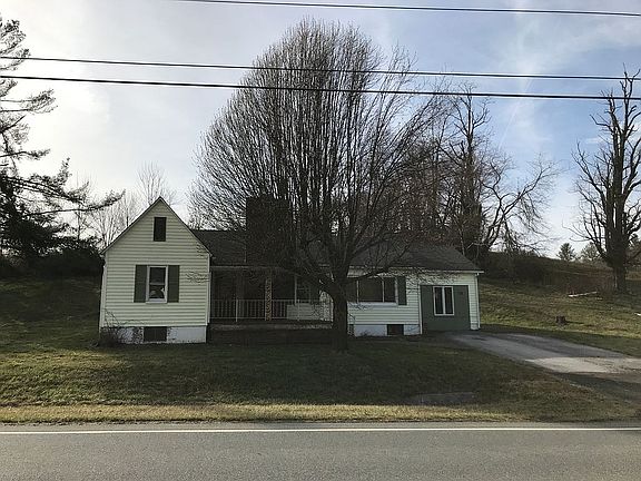 3rd image of 3207 Highway 21 N