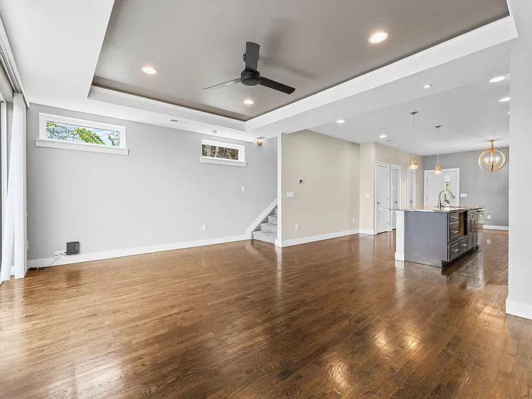 1040 Tennyson St — Photo 15