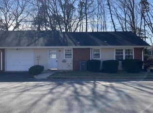 1046A Fife Ct, Lakewood, NJ 08701