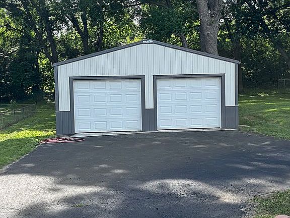 4th image of 3610 Ajax Rd