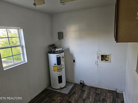 4th image of 117 Atlantic Ave