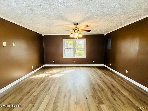4th image of 353 West Ave