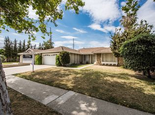 705 E 20th St, Santa Ana, CA 92706