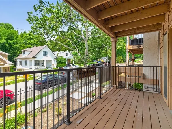 4727 Jarboe St APT 104, Kansas City, MO 64112