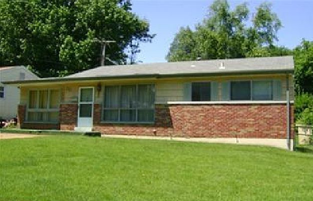 1st image of 55 Lynn Meadows Ln