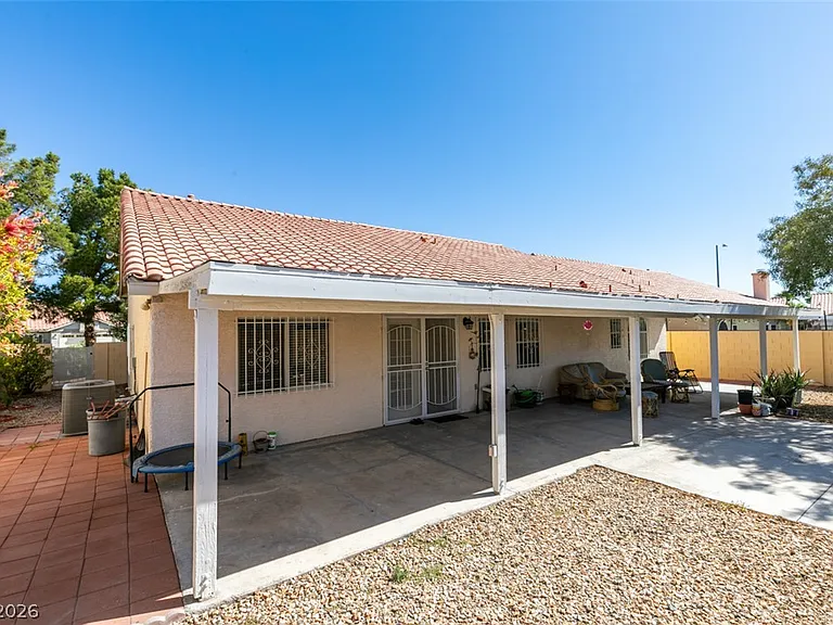 6405 Steamship Ct — Photo 47