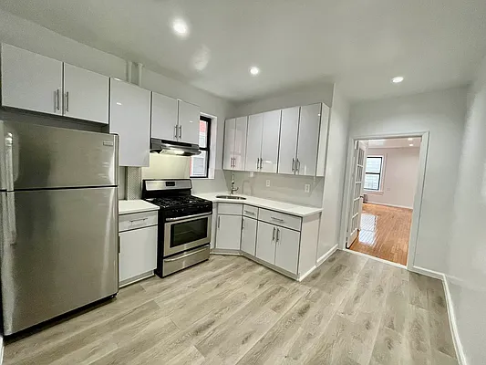 Rented by Highline Residential | media 20