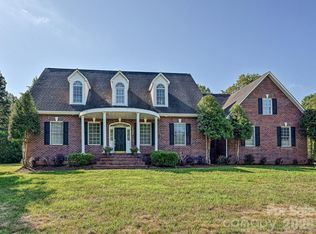 2354 Perry Rd, Denver, NC 28037