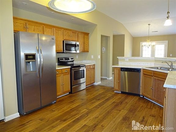 5th image of 510 Galendale Ct