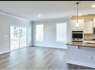 6313 Andrew Henry Ct, Oak Ridge, NC 27310