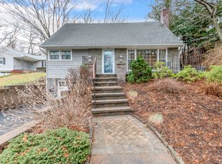 44 Cedars Rd, Caldwell, NJ 07006