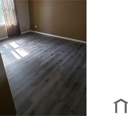 1st image of 2838 Sewell St