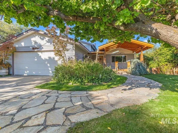 5239 S Latigo Dr, Boise, ID 83709
