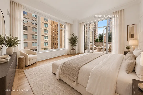Bedroom, photo 1