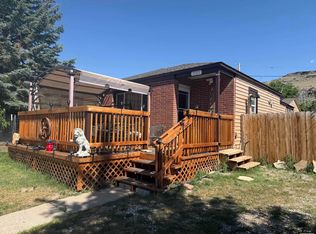 1121 Veterans Ave, Rawlins, WY 82301